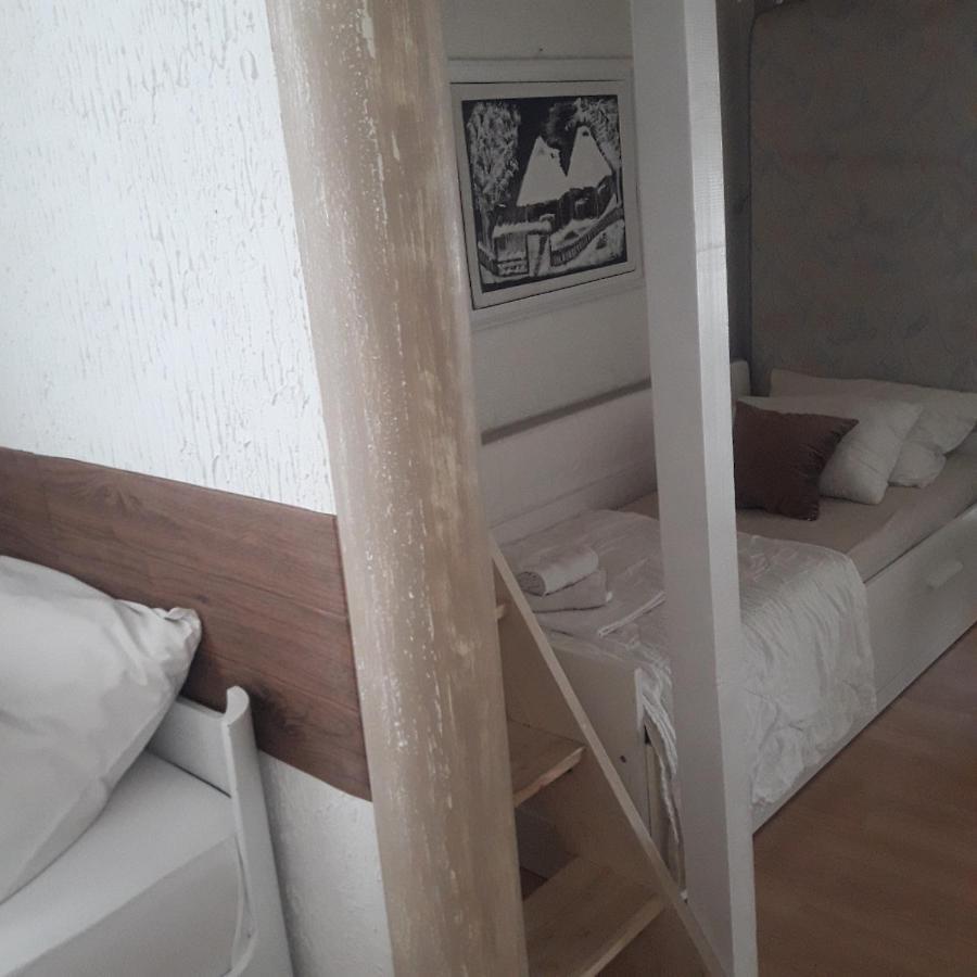 Apartmani Ni Eksteriør billede